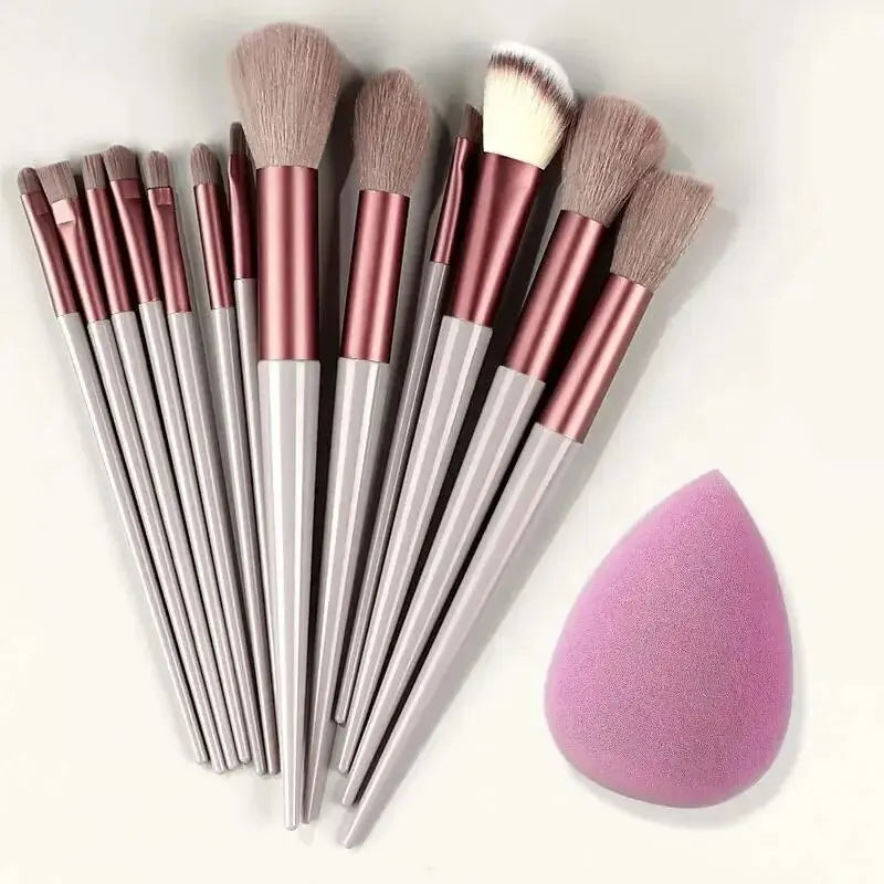 Soft Kabuki Makeup Brush Set