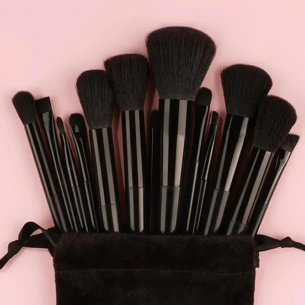 Soft Kabuki Makeup Brush Set