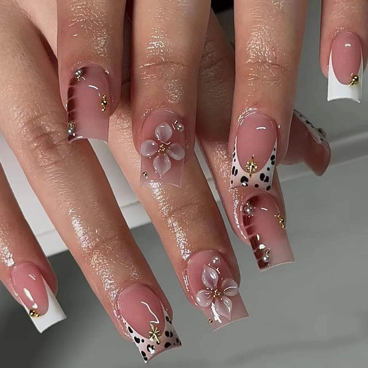 Blush Pink Press-On Nail Set (24pcs)