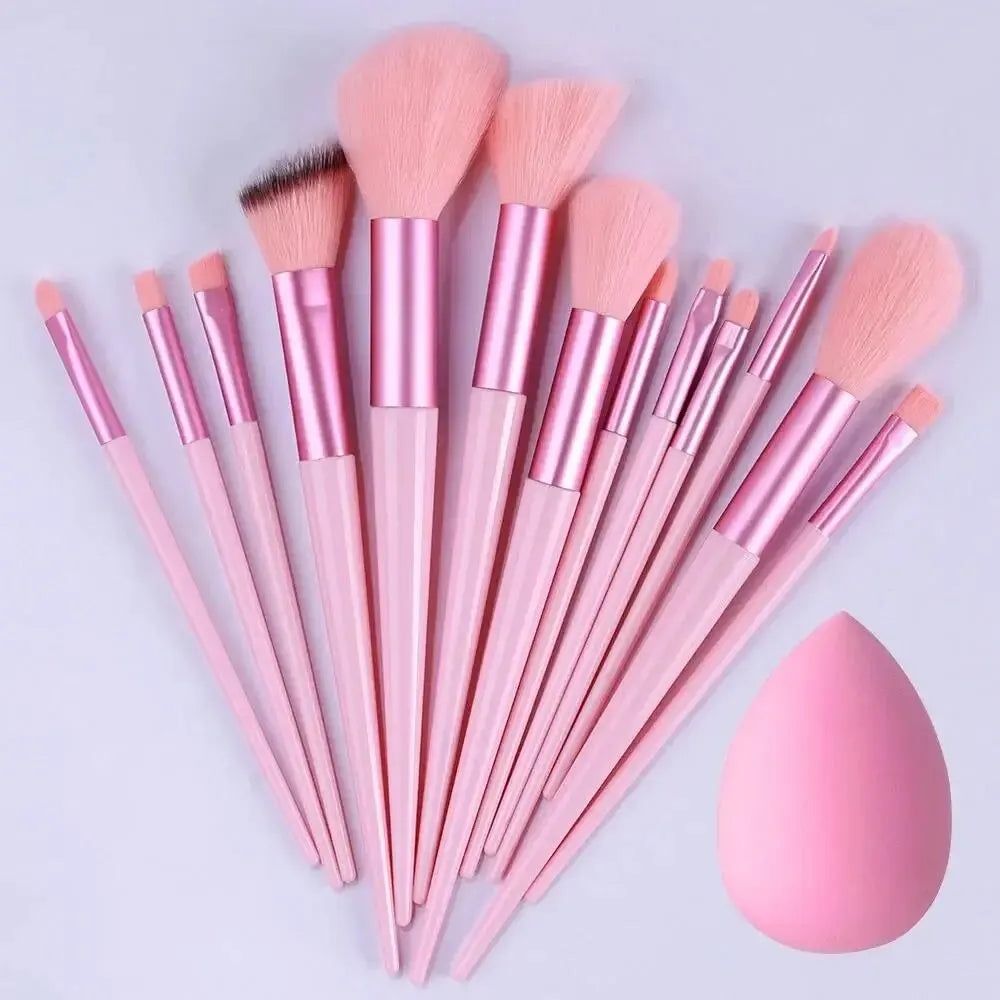 Soft Kabuki Makeup Brush Set